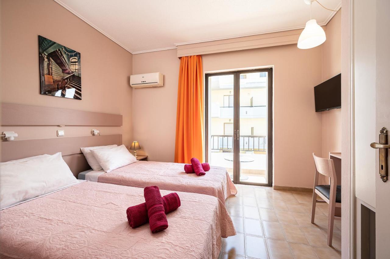 Prestige Holiday Apartments コス・タウン エクステリア 写真